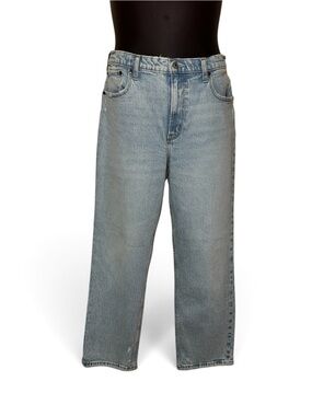 Abercrombie & Fitch The 90s Straight Ultra High Rise Jean